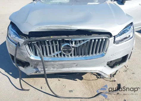 2024 Volvo Xc90 Recharge Plug-In Hybrid T8 Plus Bright Theme 7-Seater from USA, damaged, VIN YV4H60CEXR1148010